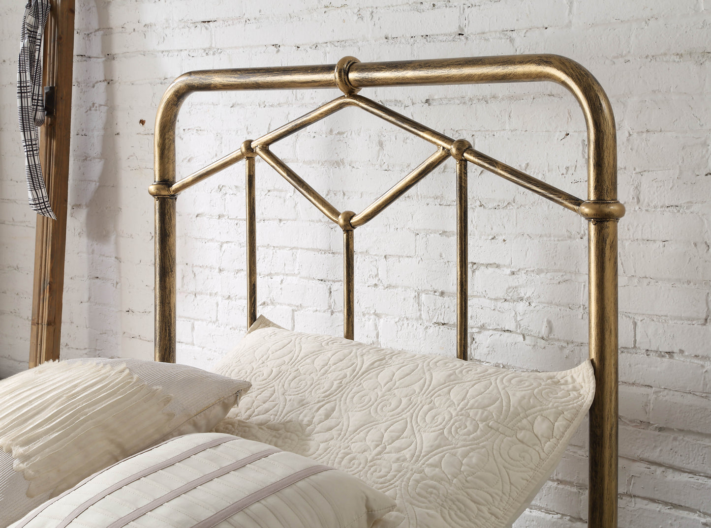 Flintshire Axton Metal Bed Frame