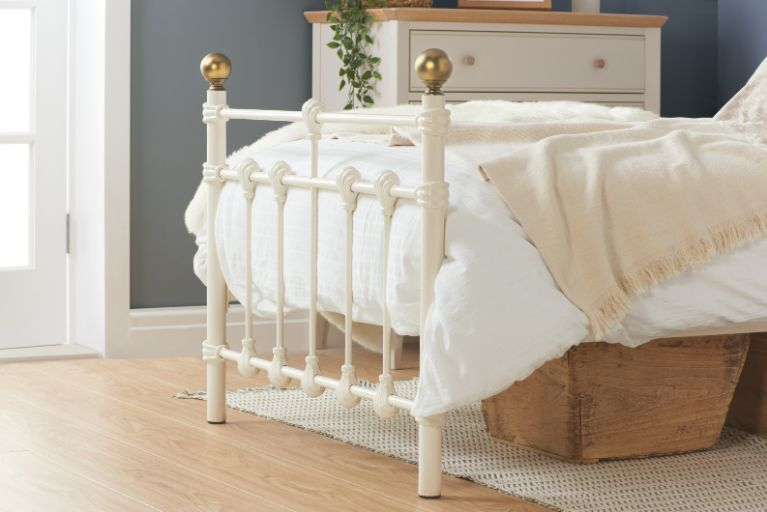 Birlea Atlas Bed